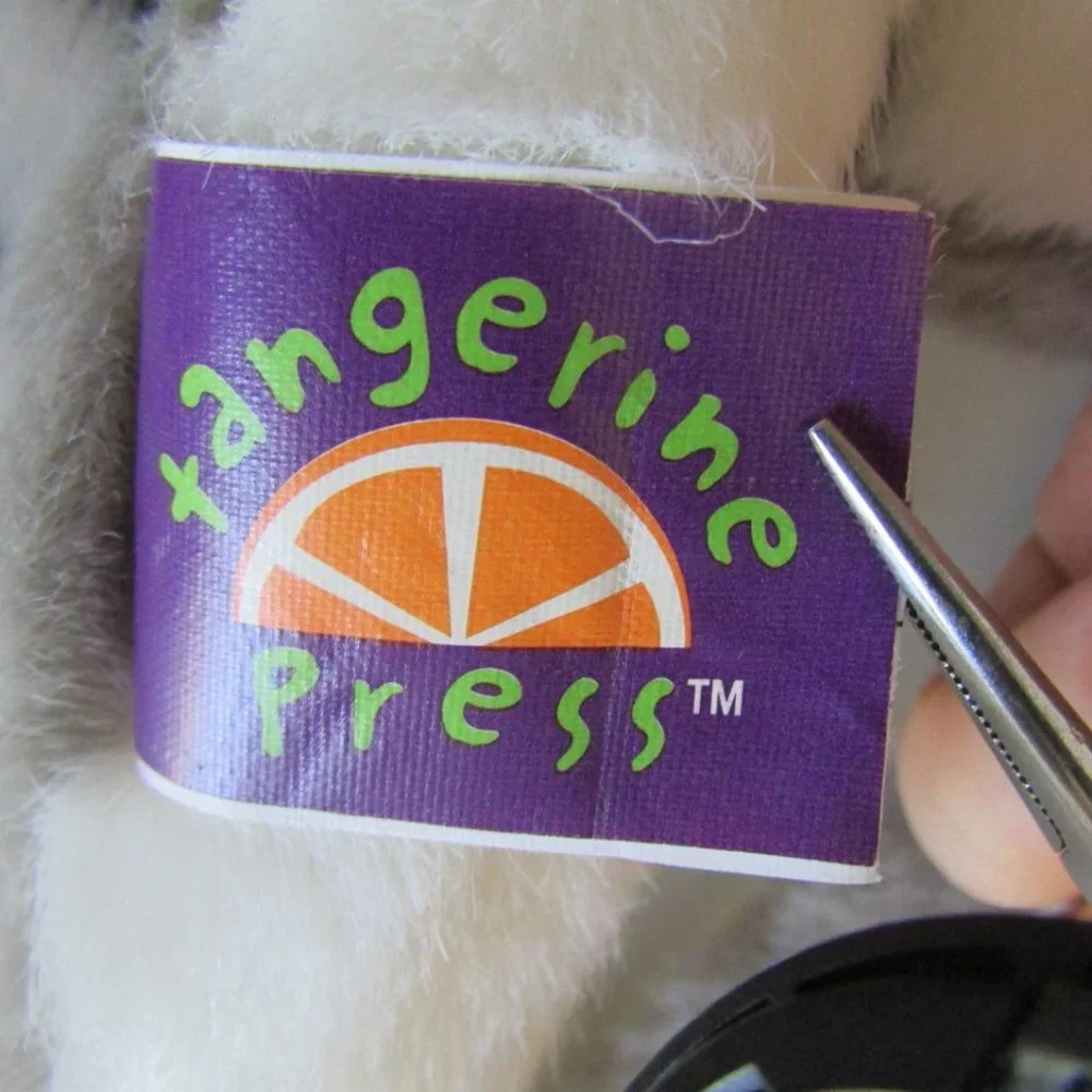 RING TAILED LEMUR w Book HOOK LOOP PAWS no wire SOFT 17